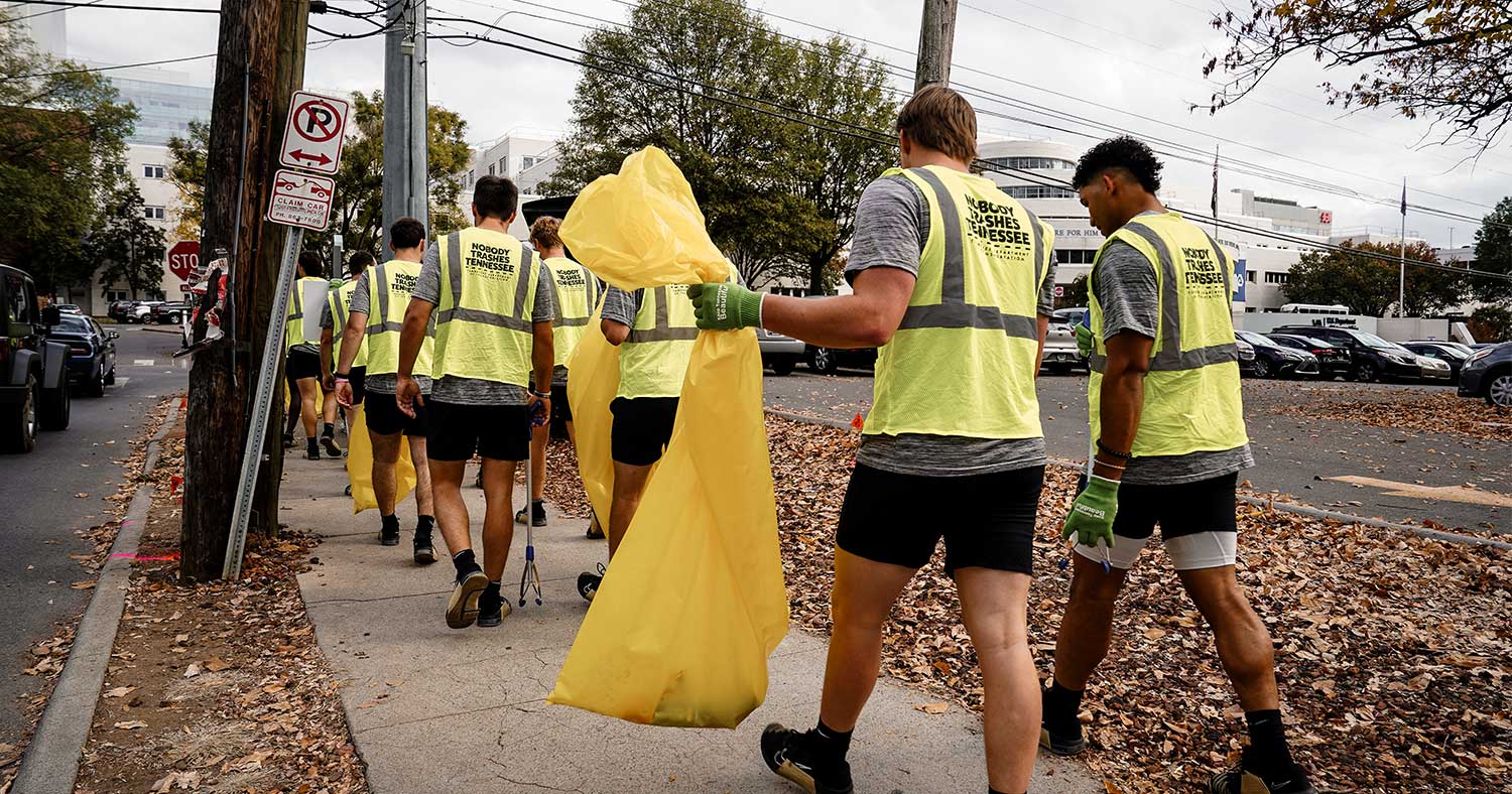 Press release announcing The Atkins Group’s six PRSA Nashville Parthenon Awards for Nobody Trashes Tennessee, including Trash Masters Rewards, No Trash November, and a Bear-Proof Trash Can campaign.